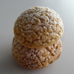 Religieuse vanille cacahuètes fou de pâtisserie